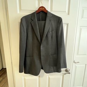 Grey Suitsupply Traveler Jacket and Pants